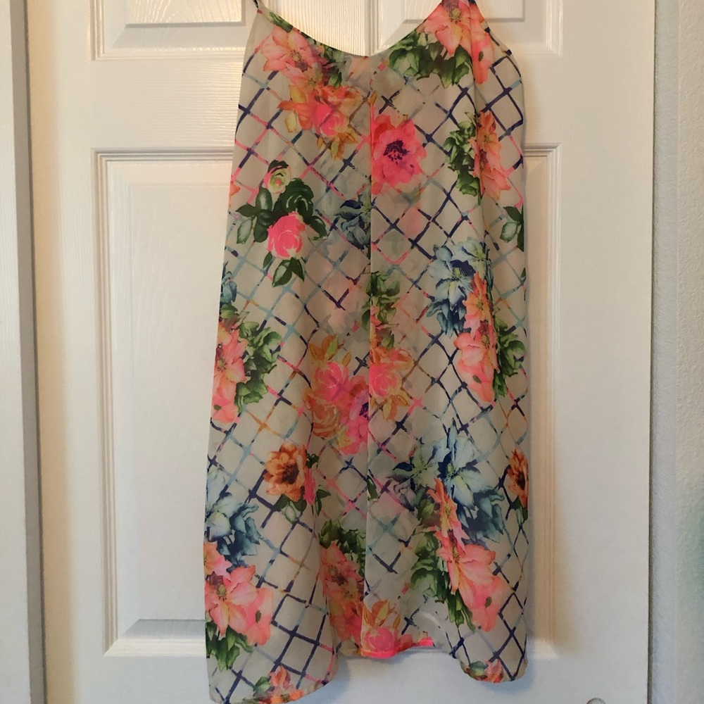 Neon pink floral flowy dress